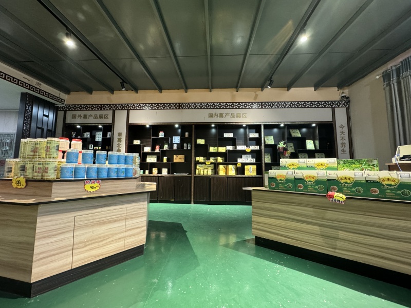 1745206078623217.jpg 展銷(xiāo)館1.jpg