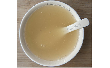 在陰雨連綿的都市，我靠這碗野生葛粉“呼吸”到了森林